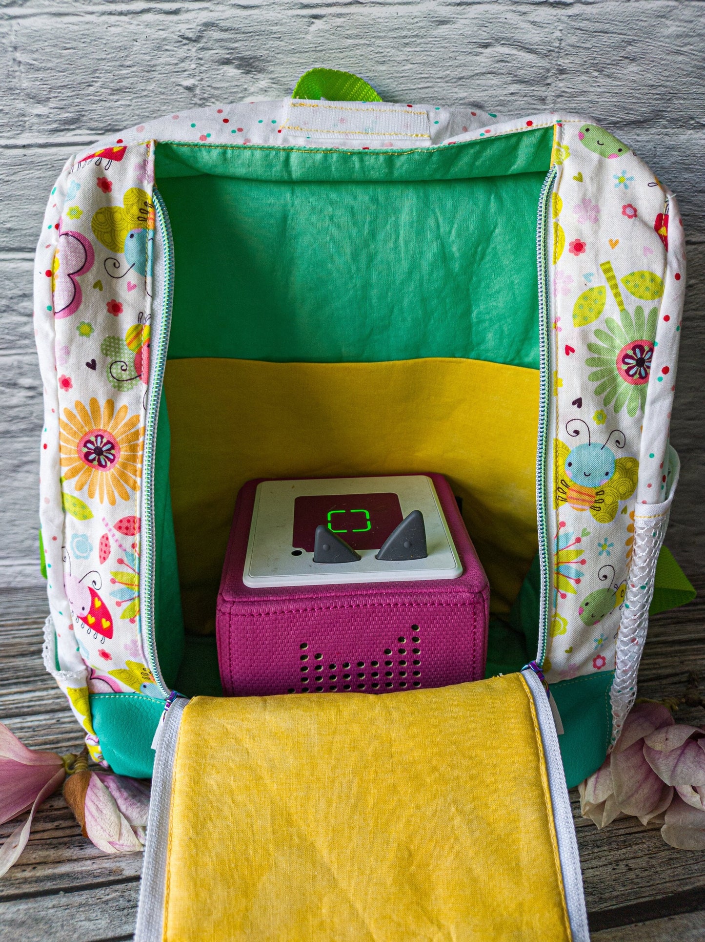 Stylischer Kinderrucksack aus hochwertiger Baumwolle und Kunstleder für Kinder