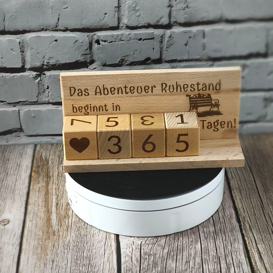 Countdown bis zum Ruhestand - gravierte Würfel als emotionales Geschenk
