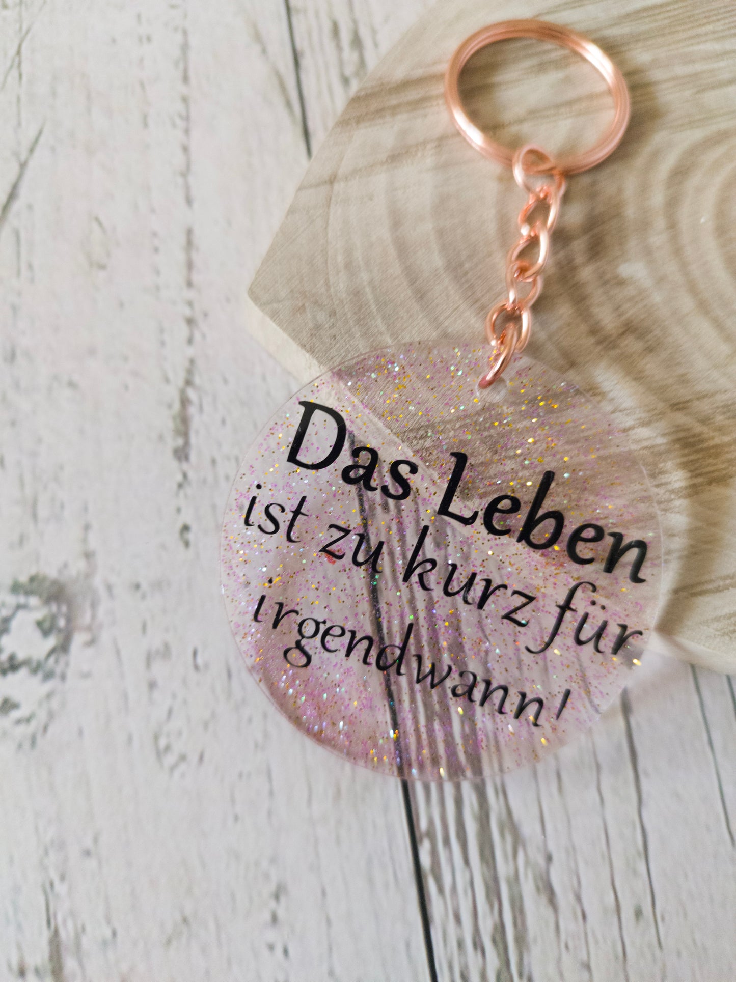 Einzigartige Epoxidharz Schlüsselanhänger - Handgemachte Schmuckstücke