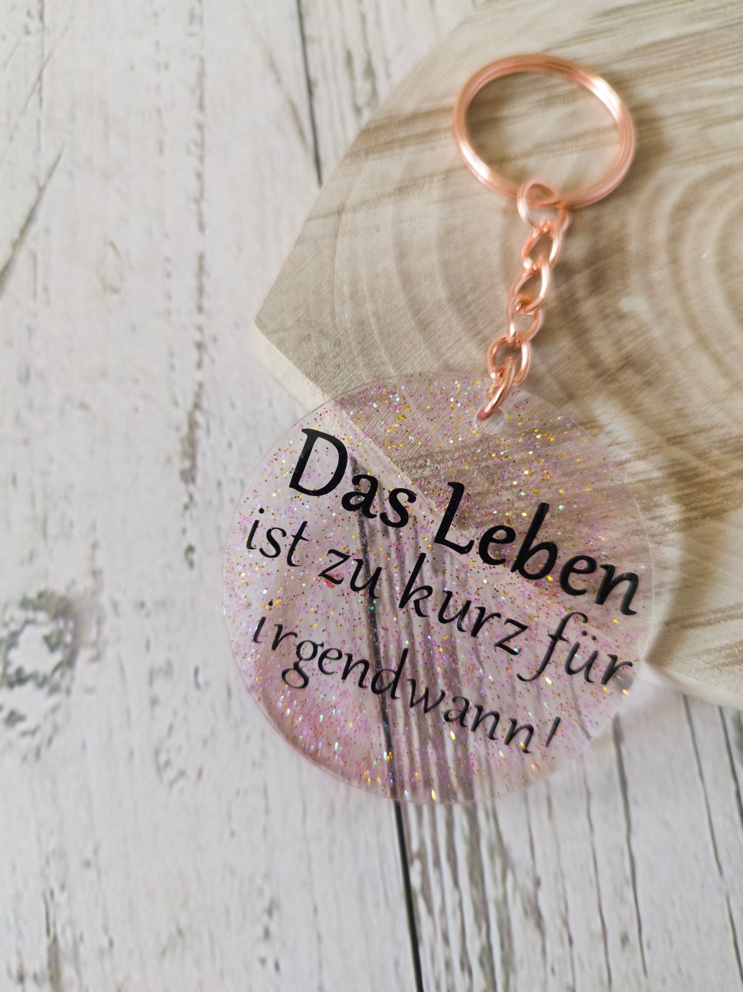 Einzigartige Epoxidharz Schlüsselanhänger - Handgemachte Schmuckstücke