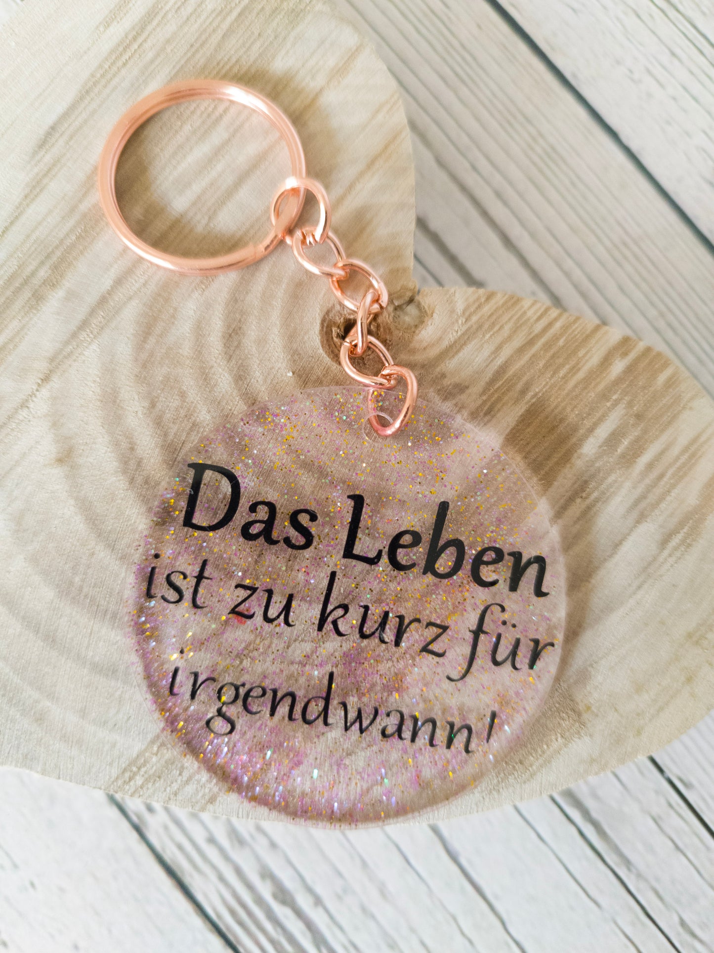 Einzigartige Epoxidharz Schlüsselanhänger - Handgemachte Schmuckstücke