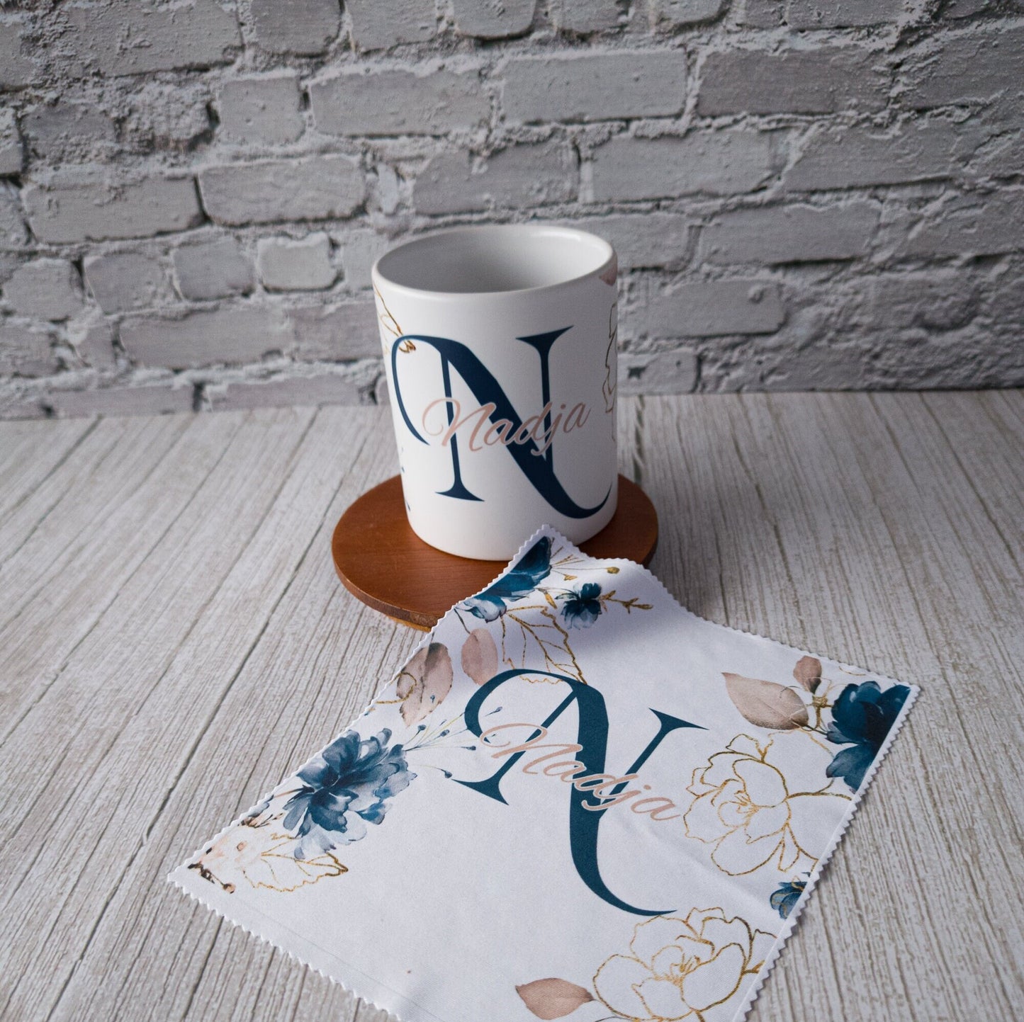 Personalisiert für Ihren Arbeitsplatz: der exklusive Kaffeebecher aus Keramik!